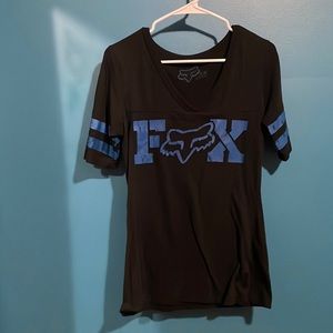 FOX V-neck size large